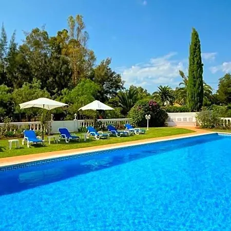 Alvor Sleeps 8 Pool Air Con Wifi ヴィラ