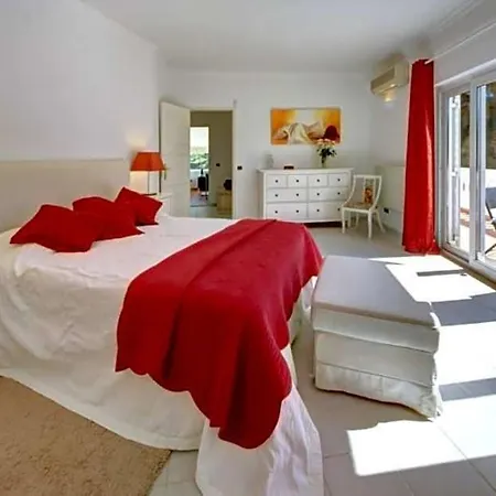 Alvor Sleeps 8 Pool Air Con Wifi ポルティマン