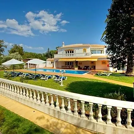 Alvor Sleeps 8 Pool Air Con Wifi Βίλα